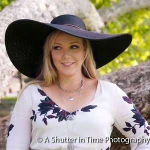 Meet your Posher, Linda